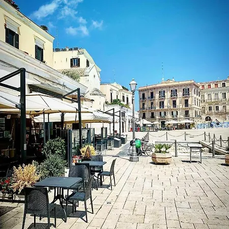 M. Szwed. Old Frühstückspension